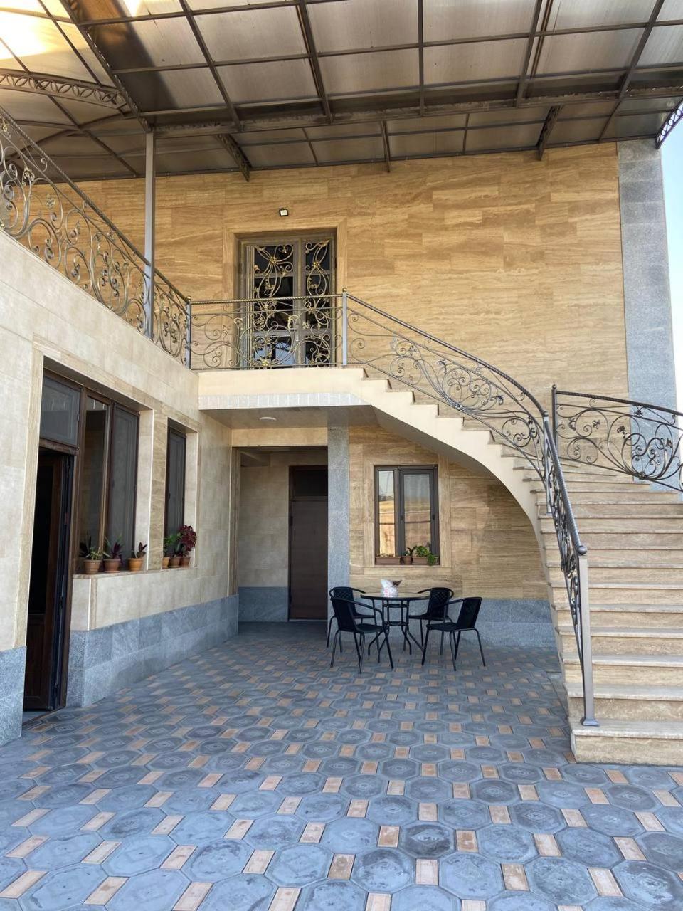 Rubenyan Guest House Artashat Екстериор снимка