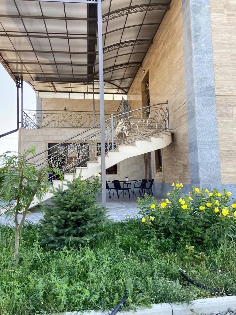 Rubenyan Guest House Artashat Екстериор снимка